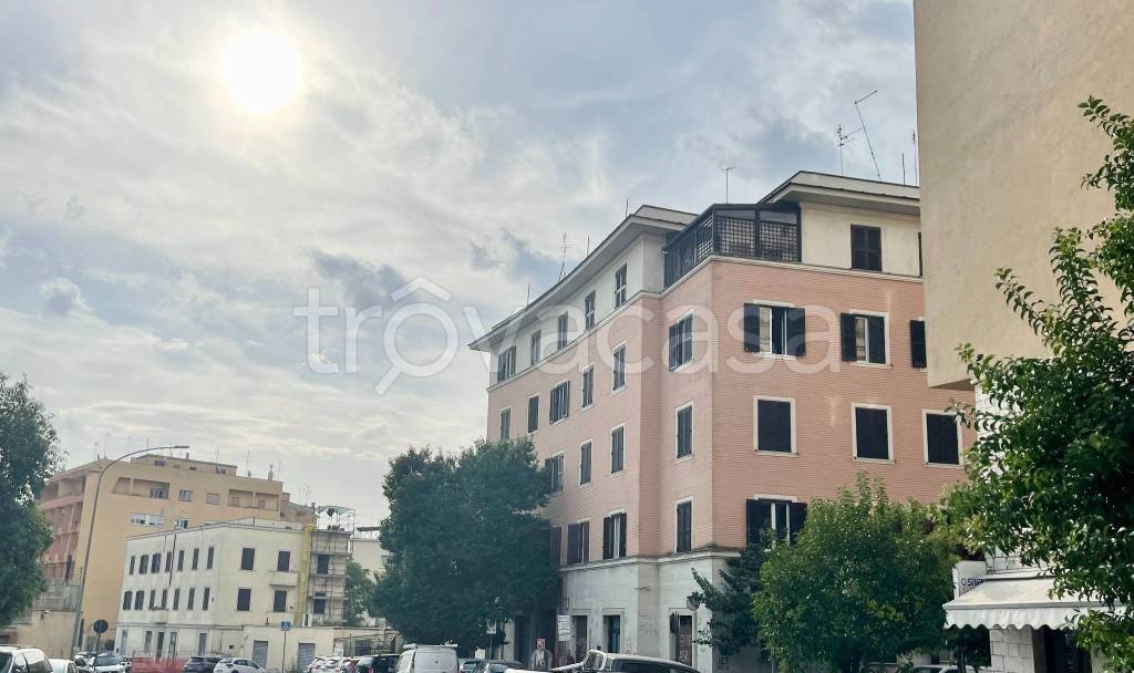 Appartamento in vendita a Roma via Nomentana