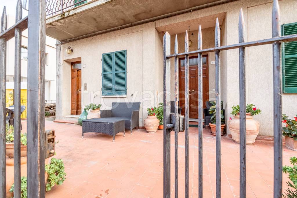 Appartamento in vendita a Torrita di Siena via Traversa Valdichiana Est, 51