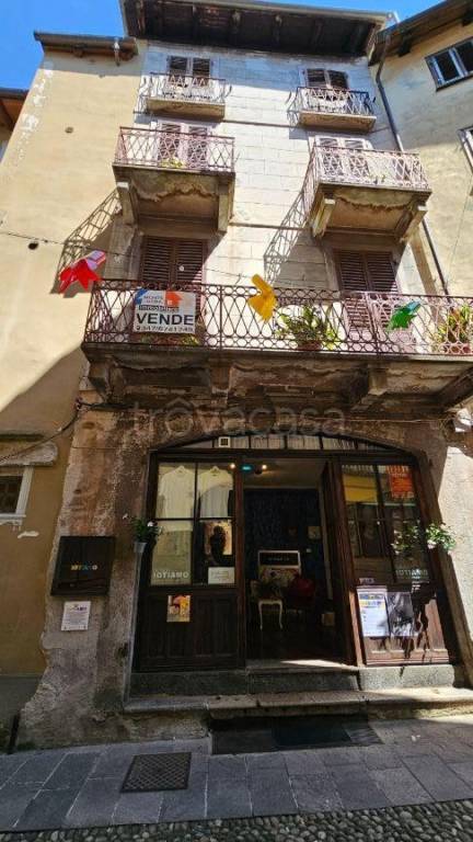 Appartamento in vendita a Varallo via Orgiazzi, 8
