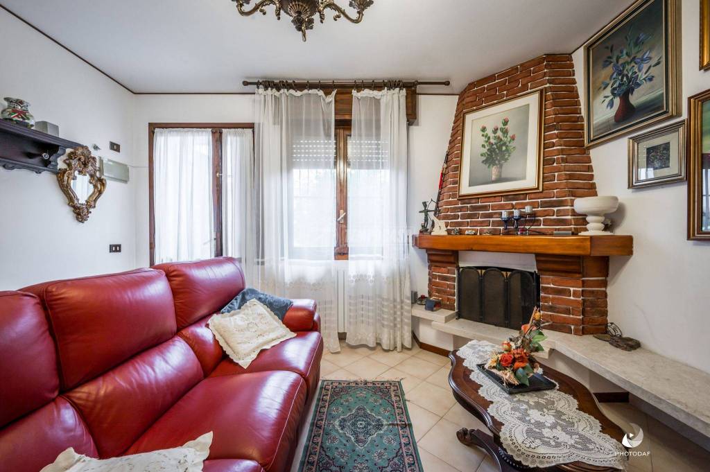 Villa a Schiera in vendita a Malalbergo via Dino Gotti 25
