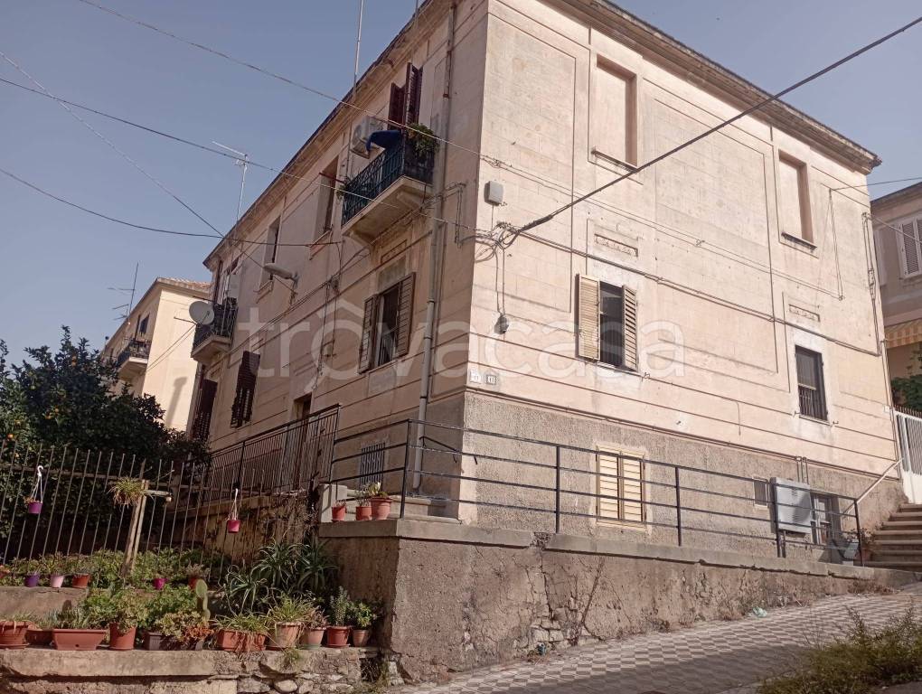 Appartamento in vendita a Reggio di Calabria via Bligny