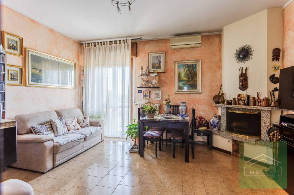 Appartamento in vendita a Villasanta via Monte Sabotino, 5