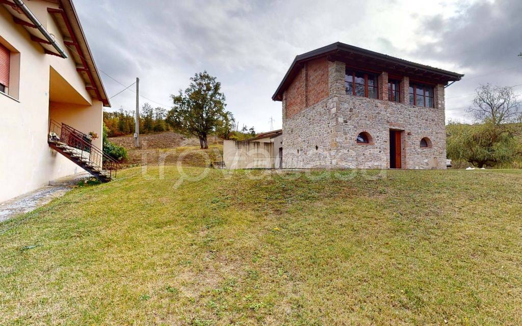 Villa in vendita a Vergato via di Monte Petto, 655