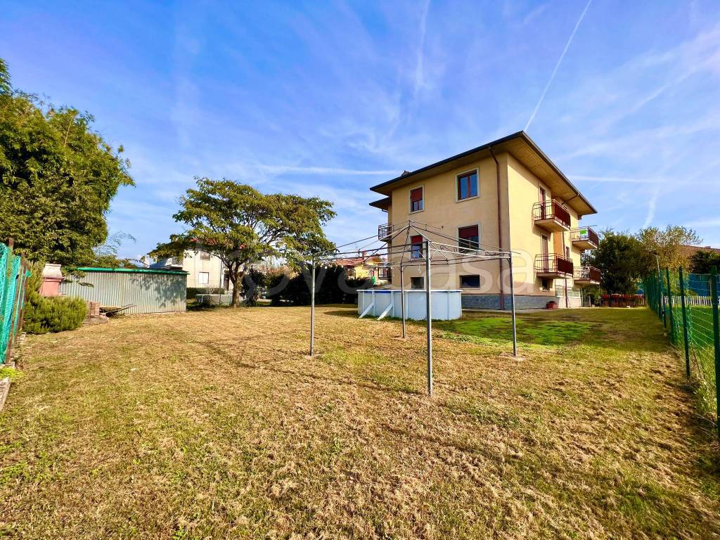 Villa in vendita a Bonate Sopra via dei Gambarelli