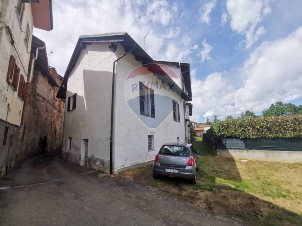 Casa Indipendente in vendita a Cavallirio via san sebastiano, 17