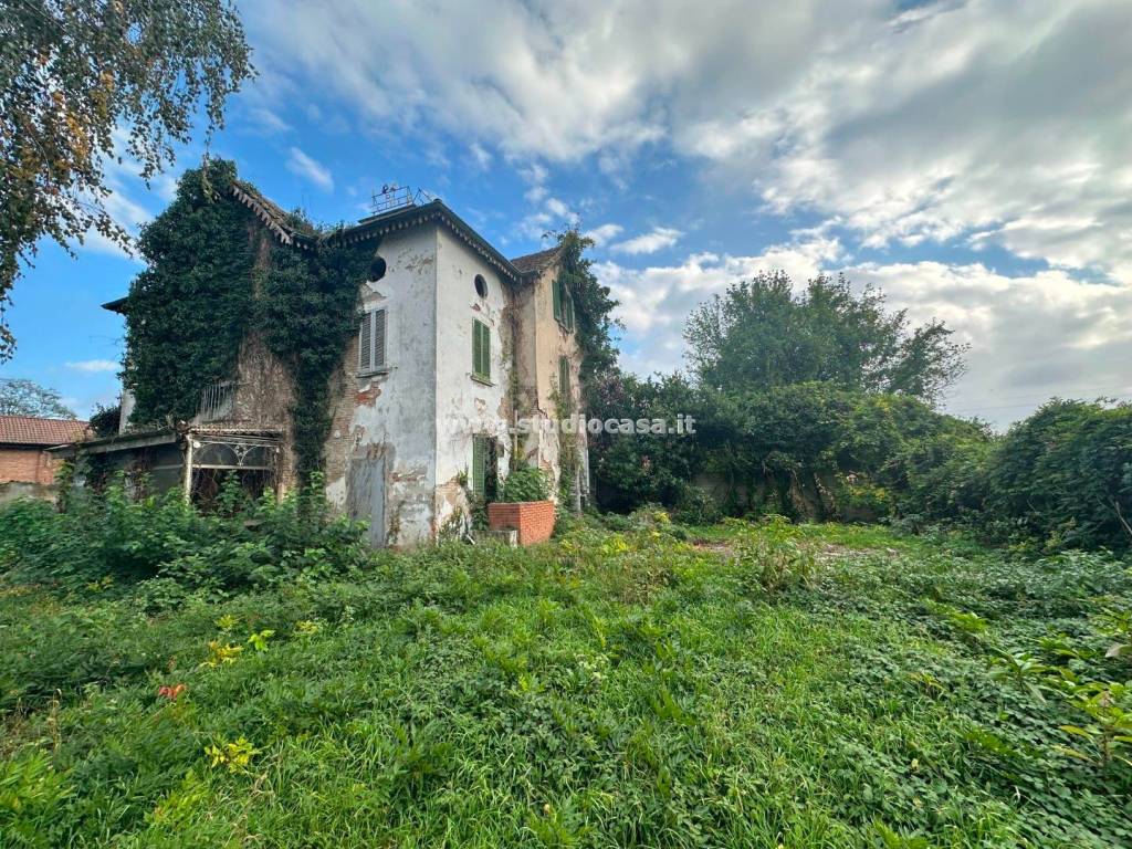Villa in vendita a Chieve san rocco