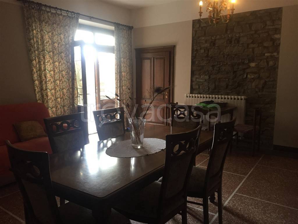 Villa Bifamiliare in vendita a Montefiorino