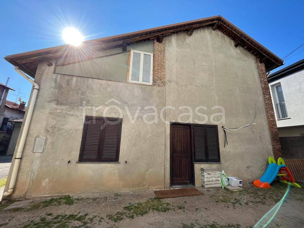 Casa Indipendente in vendita ad Albiate piazza San Fermo, 10