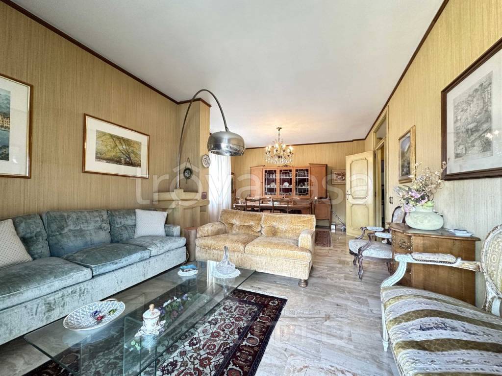 Appartamento in vendita a Borgosesia via vittorio veneto 60