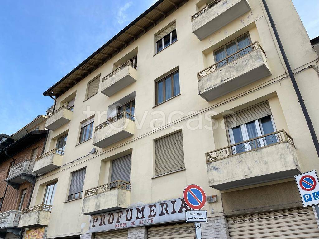 Appartamento in vendita a Rivoli corso francia , 140