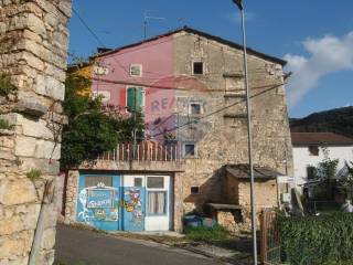 Rustico in vendita a bosco chiesanuova contrada zanini, snc