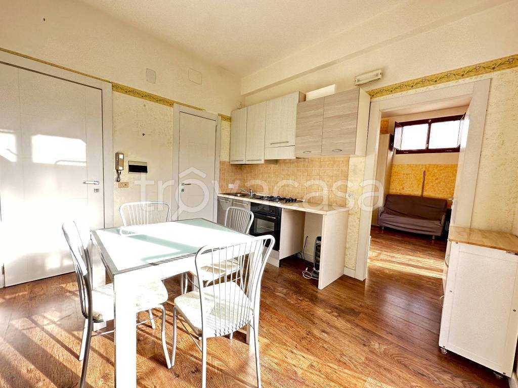 Appartamento in vendita a Vico Equense via Raffaele Bosco, 650