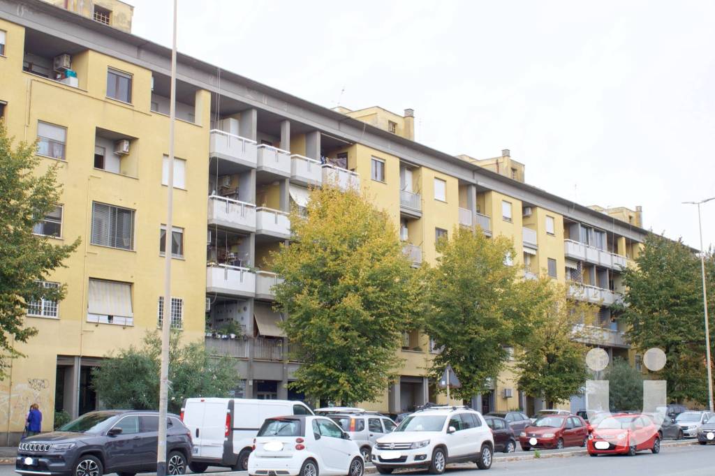 Appartamento in vendita a Roma via di Macchia Saponara