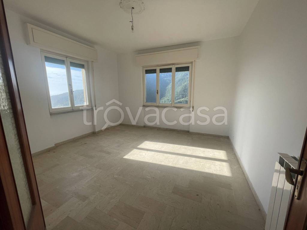 Appartamento in vendita ad Avegno via Serro, 21a