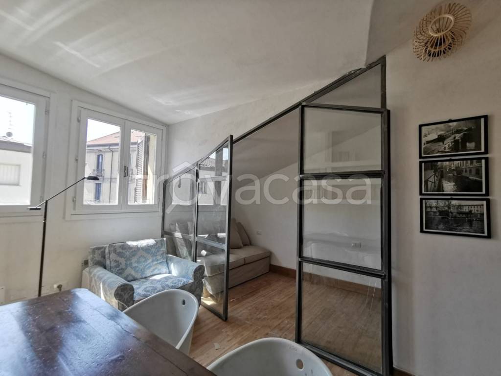 Appartamento in vendita a Milano via Pericle, 9