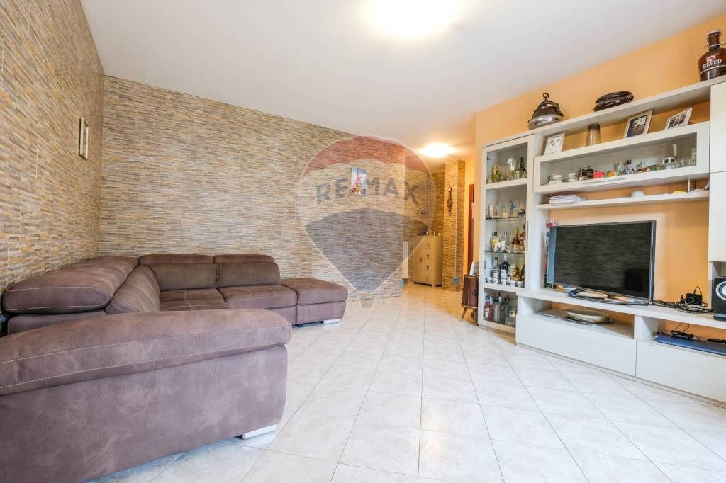 Appartamento in vendita a Villa d'Almè via sigismondi, 40