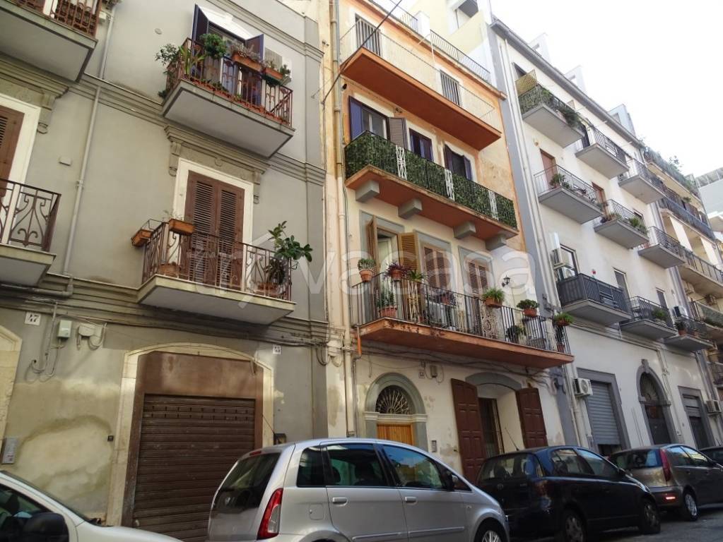 Appartamento in vendita a Bari via Giuseppe De Nittis, 41