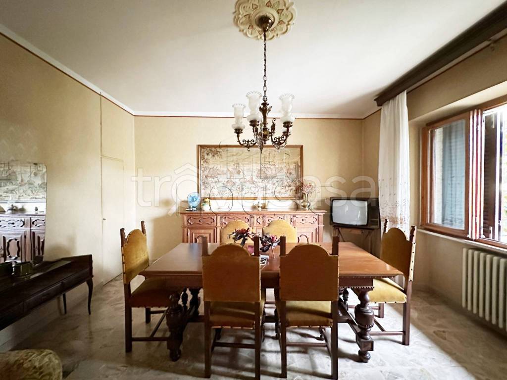 Appartamento in vendita a Città di Castello via Francesco Tifernate, 52