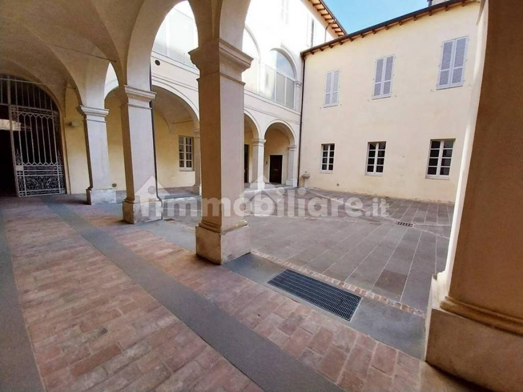 Appartamento in vendita a Parma borgo Giacomo Tommasini, 30