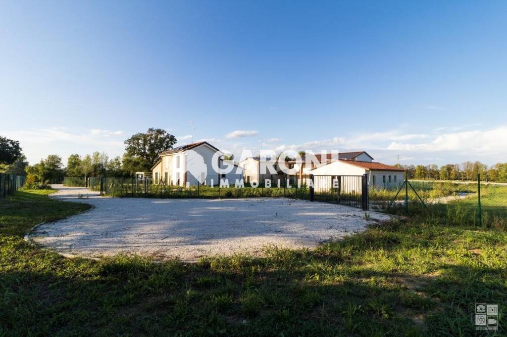 Villa a Schiera in vendita a Faenza
