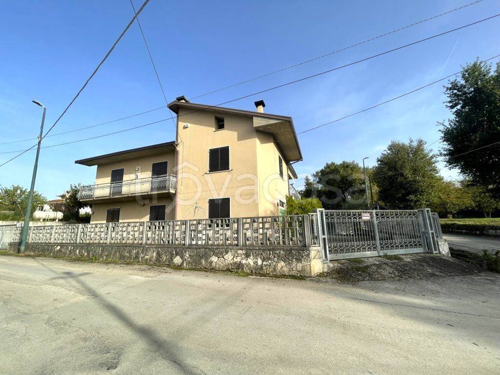 Villa Bifamiliare in vendita a Mirabella Eclano