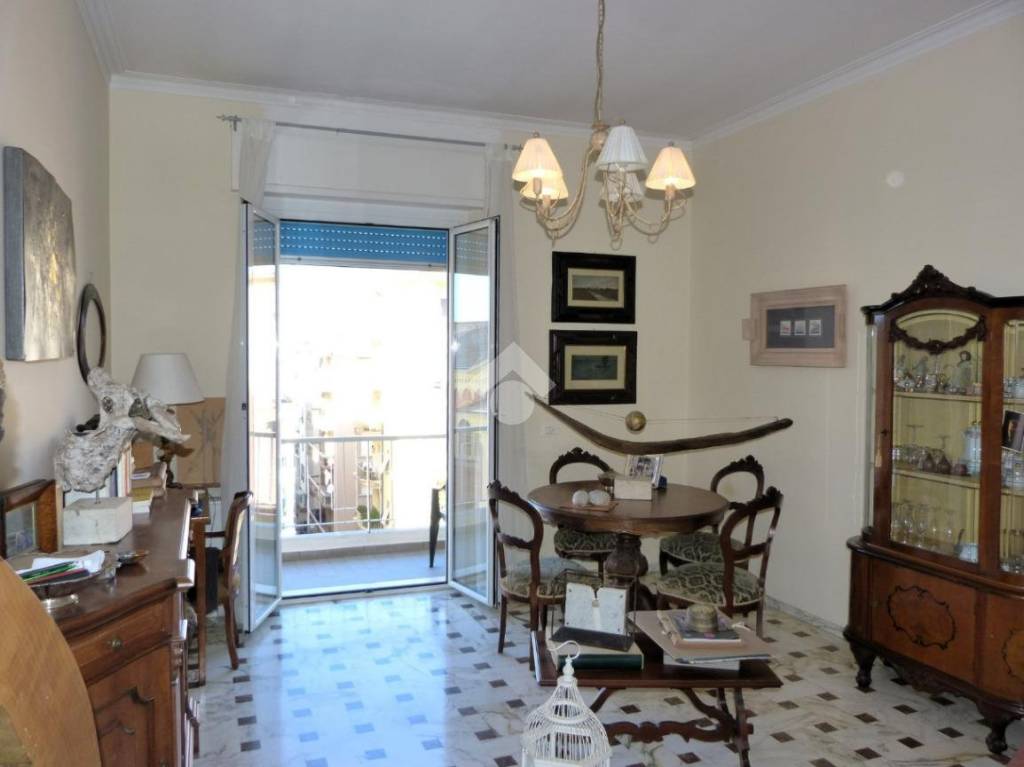 Appartamento in vendita a Chiavari corso dante, 136