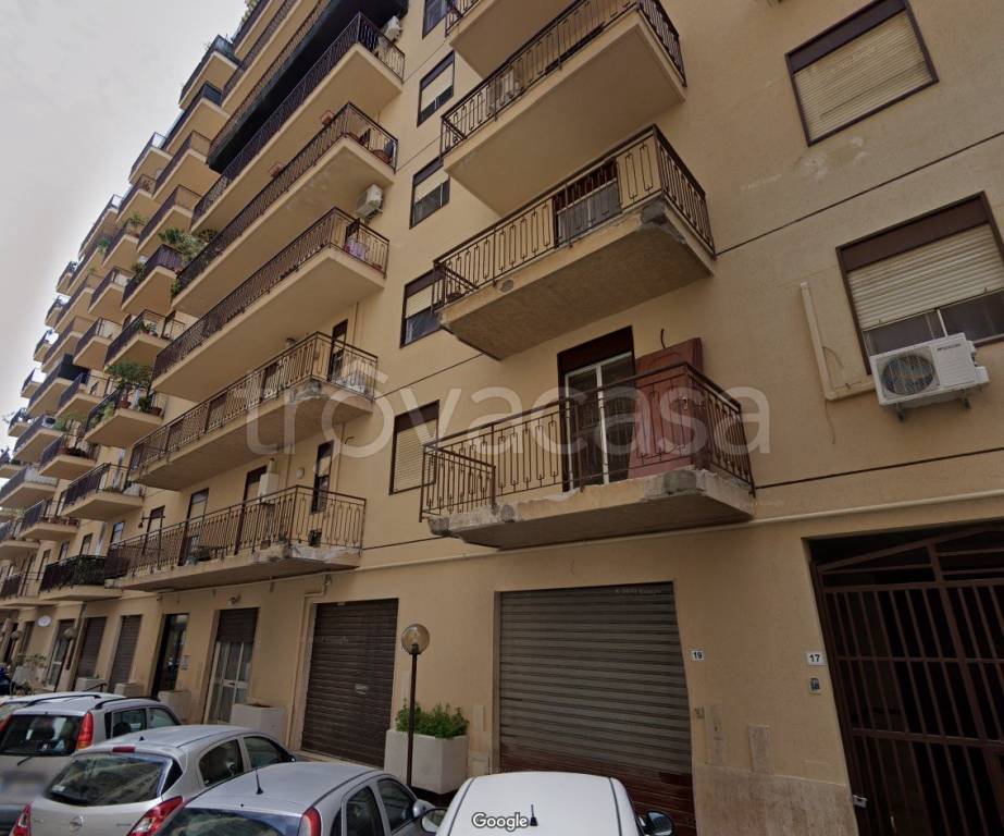 Appartamento in vendita a Palermo via Benedetto Marcello
