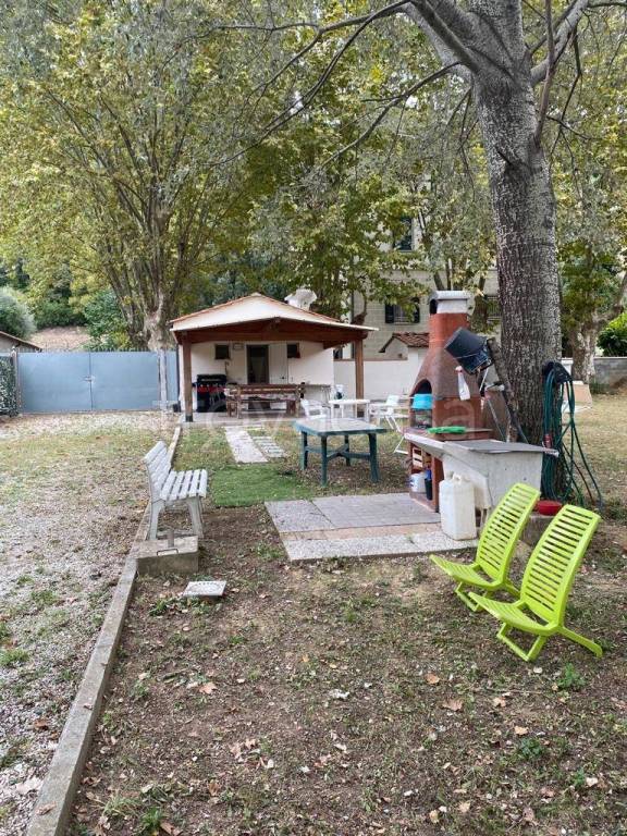 casa indipendente in vendita a San Giuliano Terme