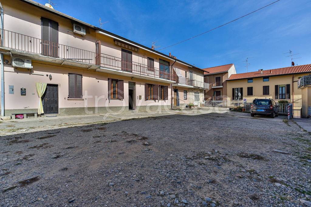 Casa Indipendente in vendita a Ronco Briantino via Sant'Antonio, 21