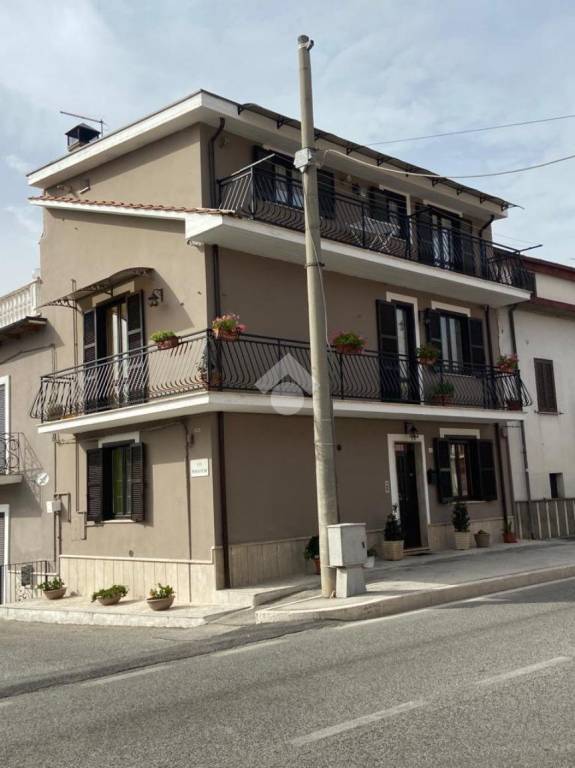 Casa Indipendente in vendita a Scurcola Marsicana via Reatina, 23