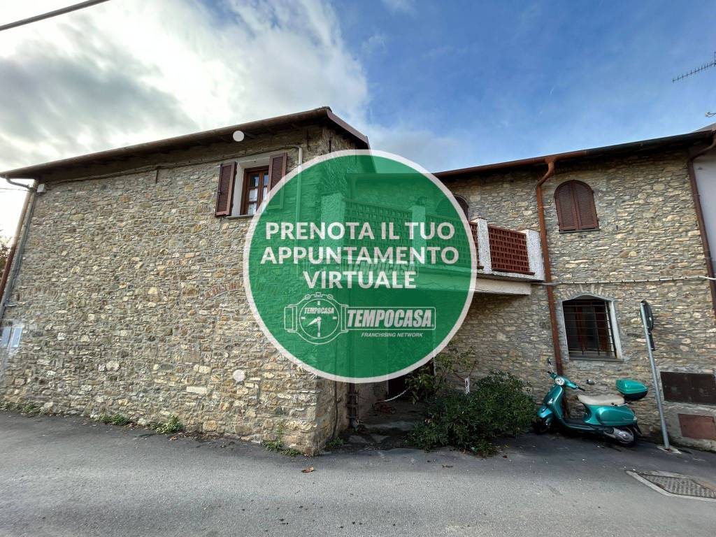 Appartamento in vendita ad Andora via località piazza