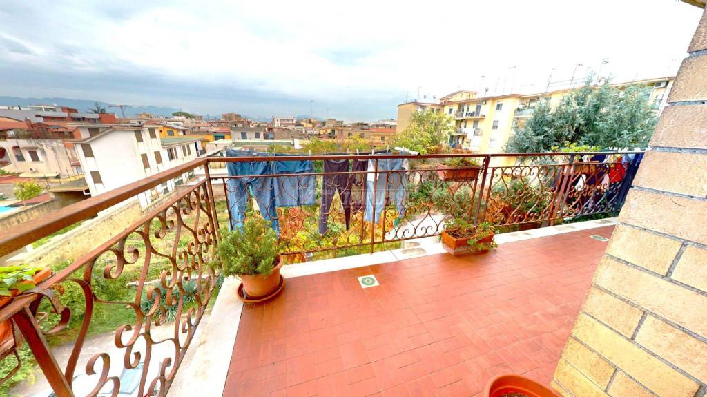 Appartamento in vendita a Pomigliano d'Arco via Vittorio Imbriani, 50