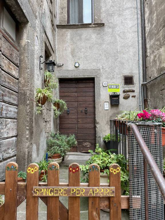 Appartamento in in vendita da privato a Vitorchiano via Dante