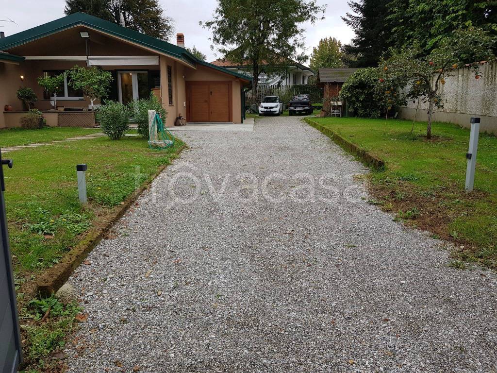 Villa in in vendita da privato a Monza