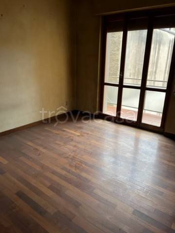 Appartamento in vendita a Cremona via Goito, 3