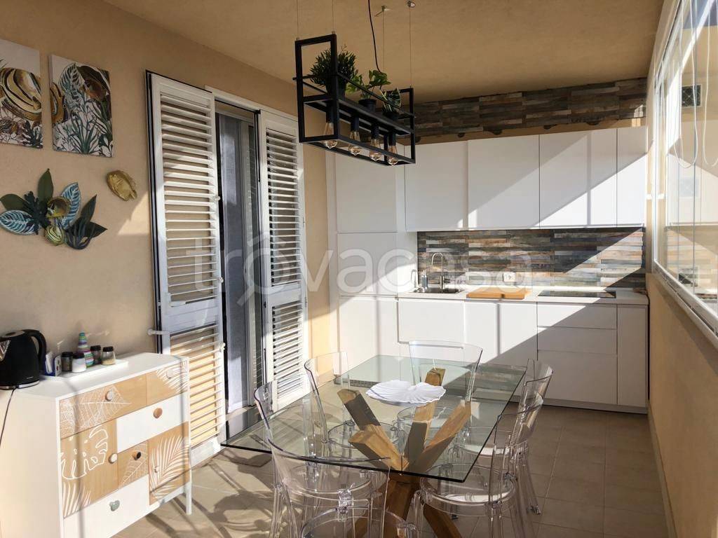 Appartamento in in affitto da privato a Ragusa via Cavalier Luigi Bisani, 260