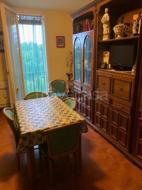 Appartamento in in vendita da privato a Bosisio Parini via Innocente Bonfanti, 8