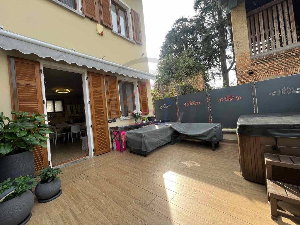 Appartamento in vendita a Giussano cascina San Giovanni