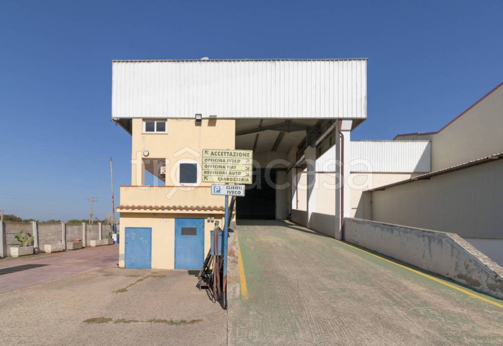Capannone Industriale in vendita a Quartu Sant'Elena ss554