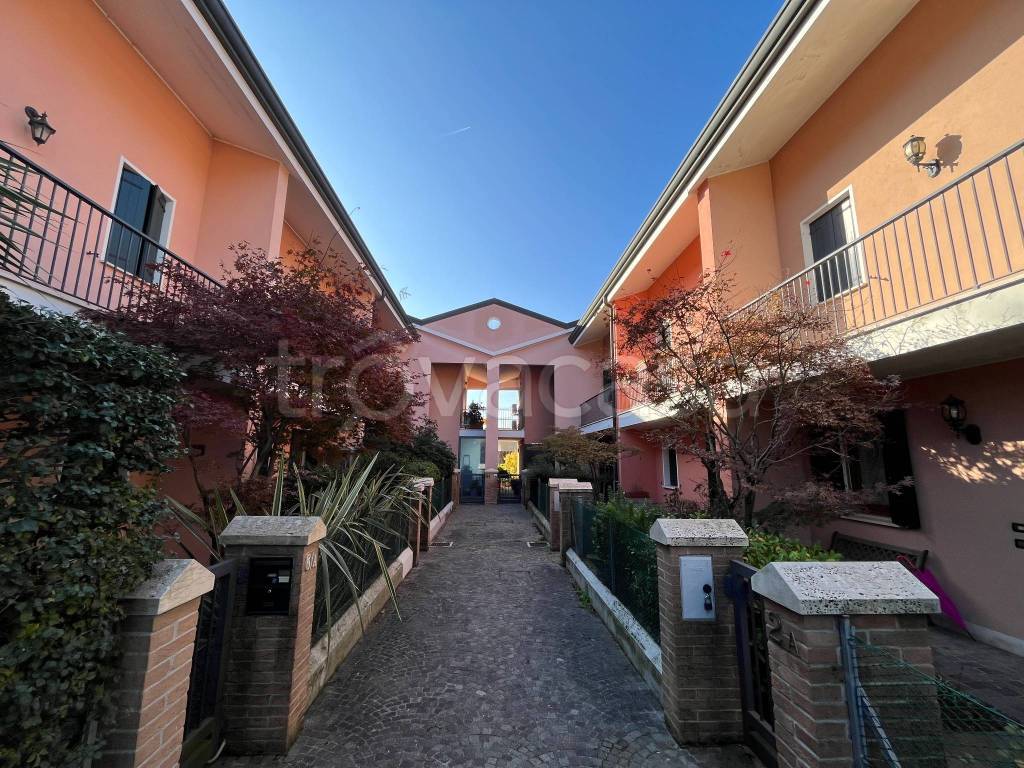 Villa a Schiera in vendita a Borgoricco via del Donatore, 18