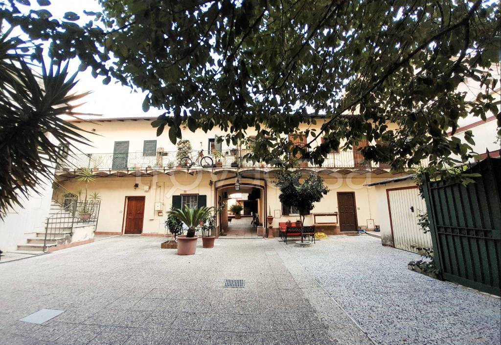 Appartamento in in vendita da privato a Roma via di Tor Pignattara, 99