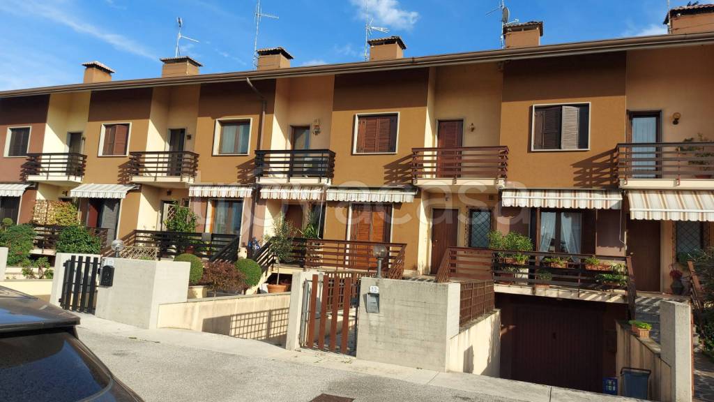 Villa a Schiera in vendita a Udine via Torino, 166/13