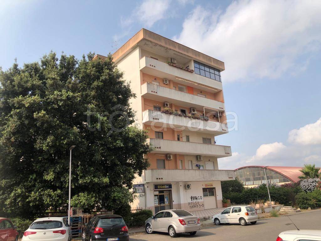 Appartamento in vendita a Crotone via Sibilla Aleramo