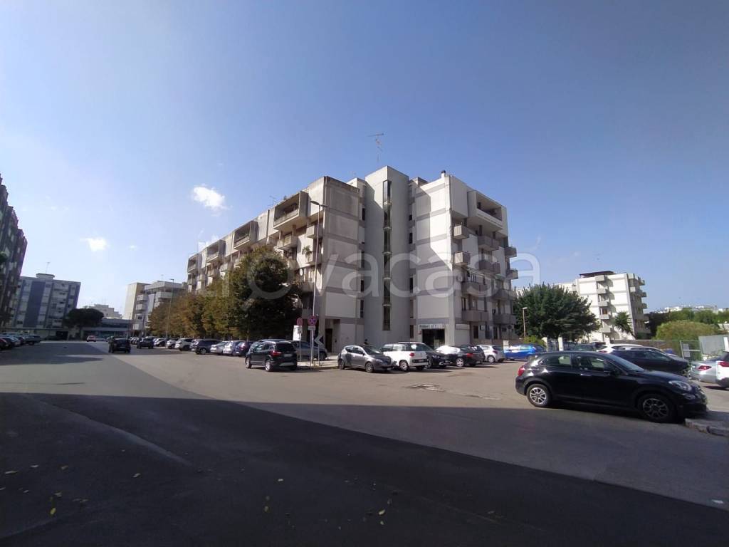 Appartamento in vendita a Lecce via Vecchia per Frigole, 20