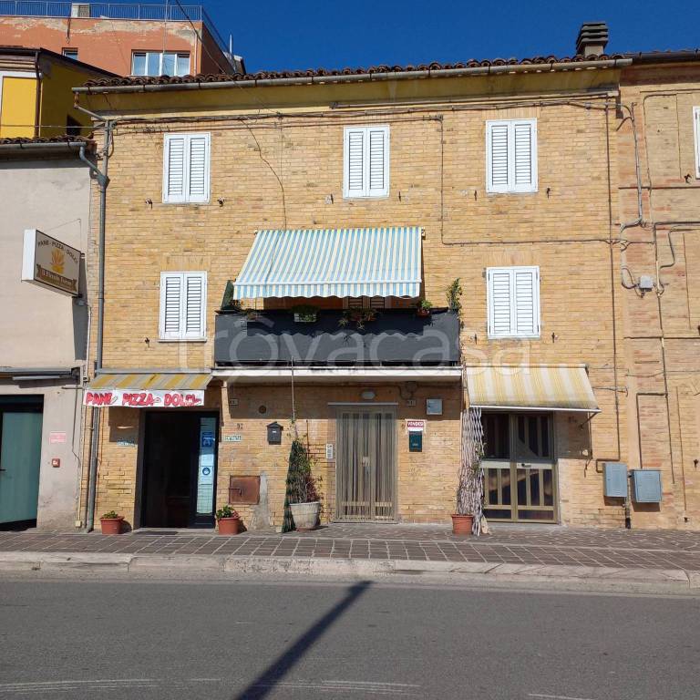 Casa Indipendente in vendita a Montappone via Borgo xx Settembre