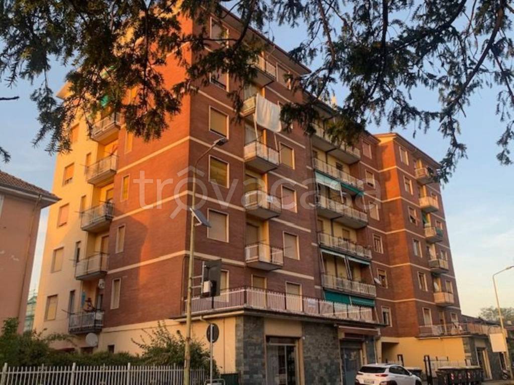 Appartamento in vendita a Novi Ligure via Giuseppe Verdi, 131