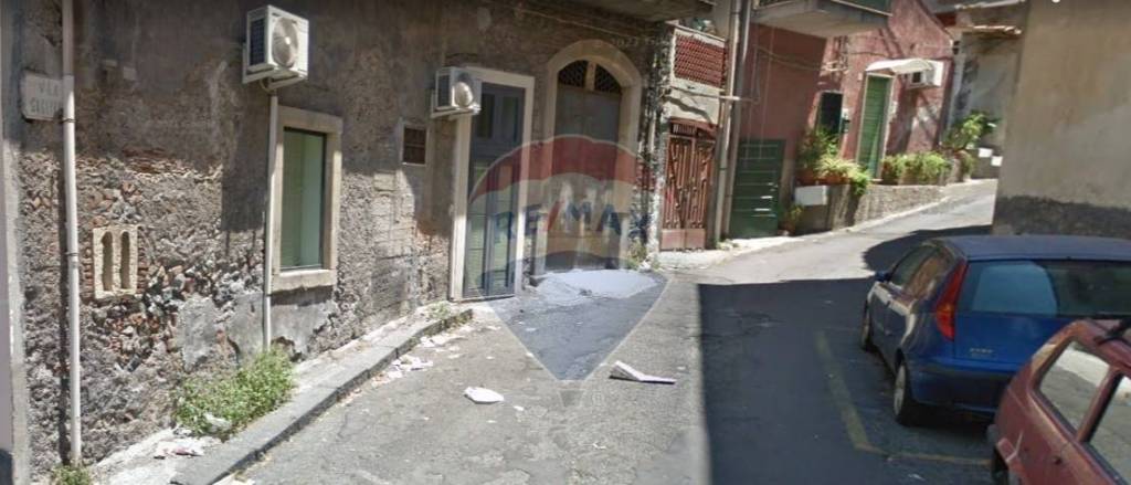 Garage in vendita a Paternò via Gagliano, 3
