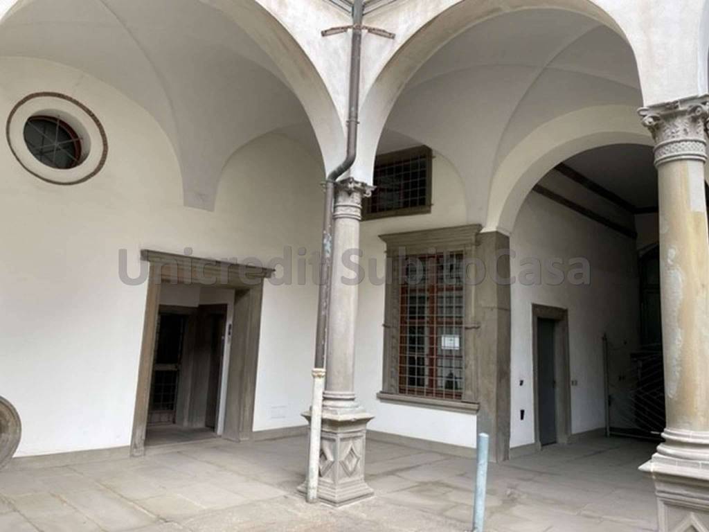 Ufficio in vendita a Bergamo via Pignolo