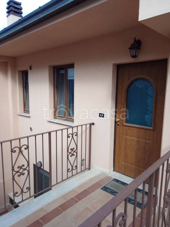 Appartamento in vendita a L'Aquila via Amiternina, 82