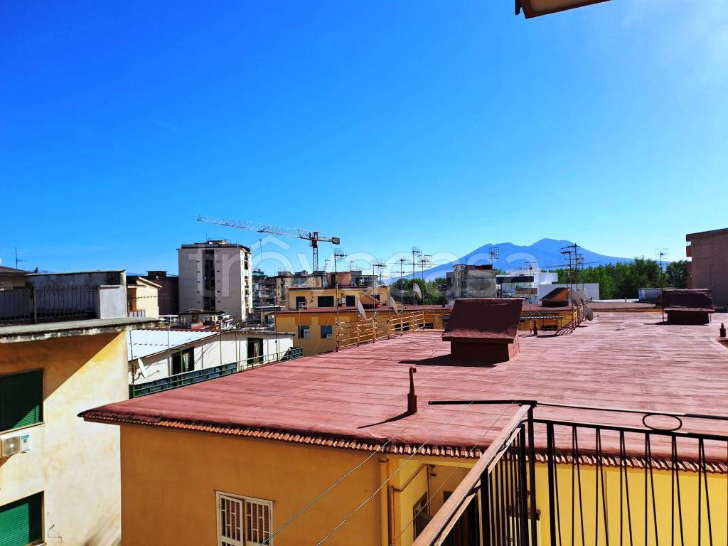 Appartamento in vendita a Casoria via Genova, 10